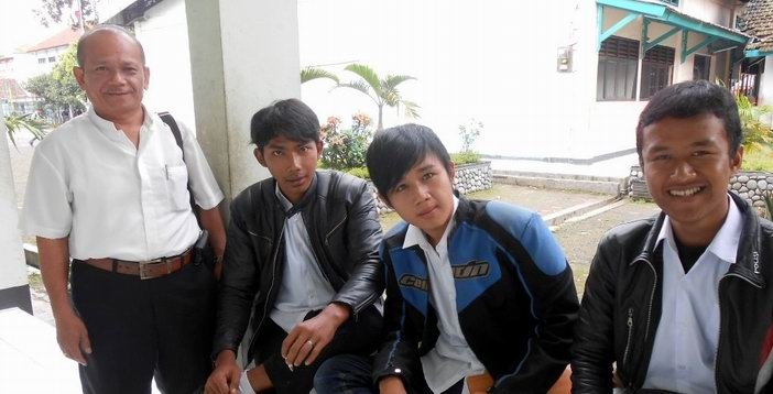 UN Paket C setara SMA Bandung